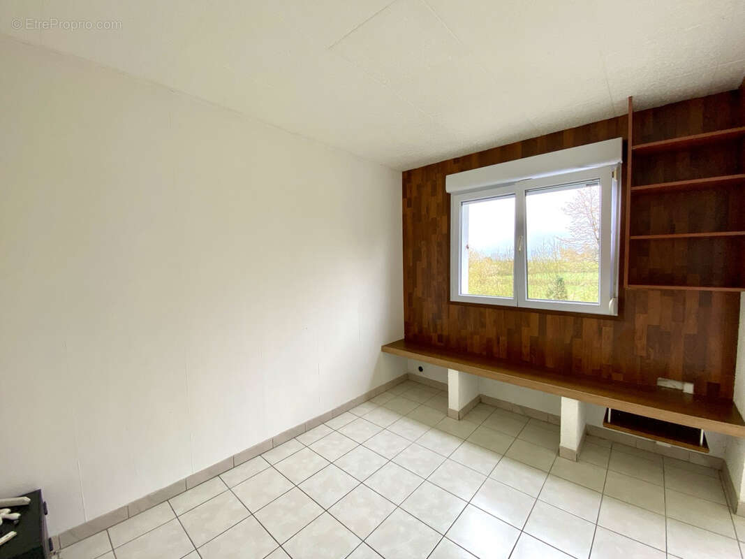 Appartement à ROUSIES