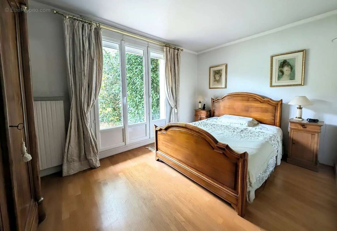 Maison à COIGNIERES