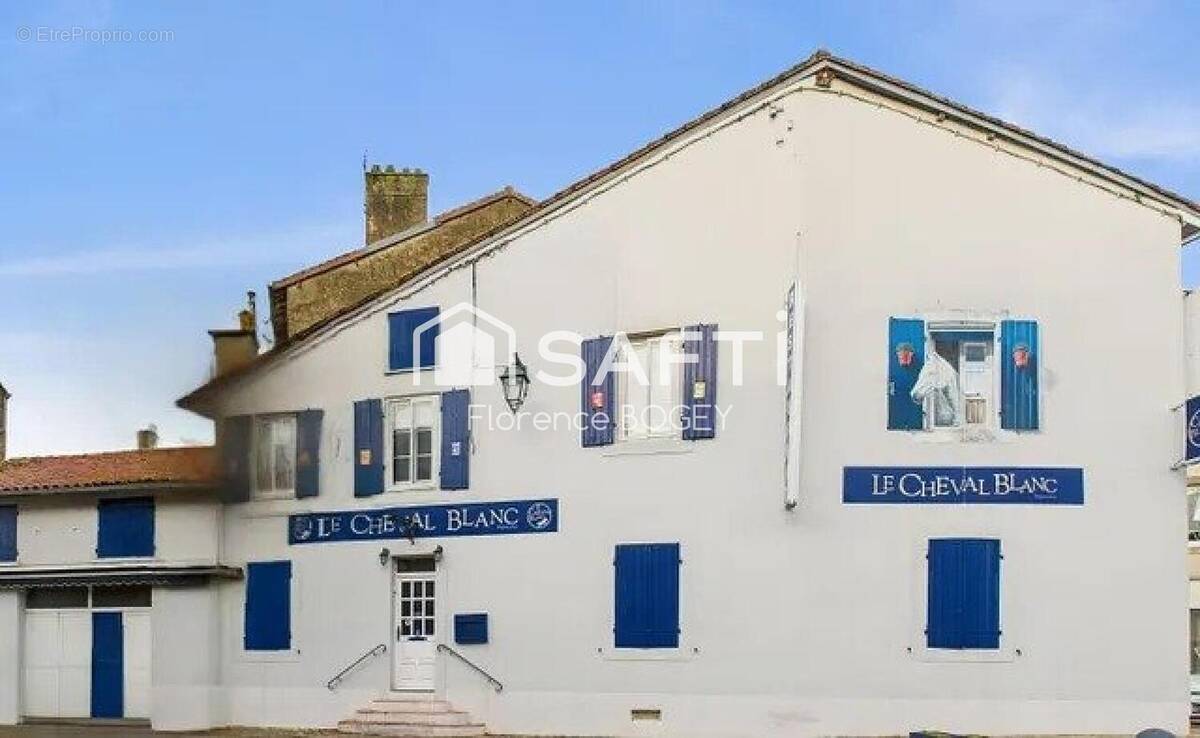 Photo 1 - Commerce à BELLAC