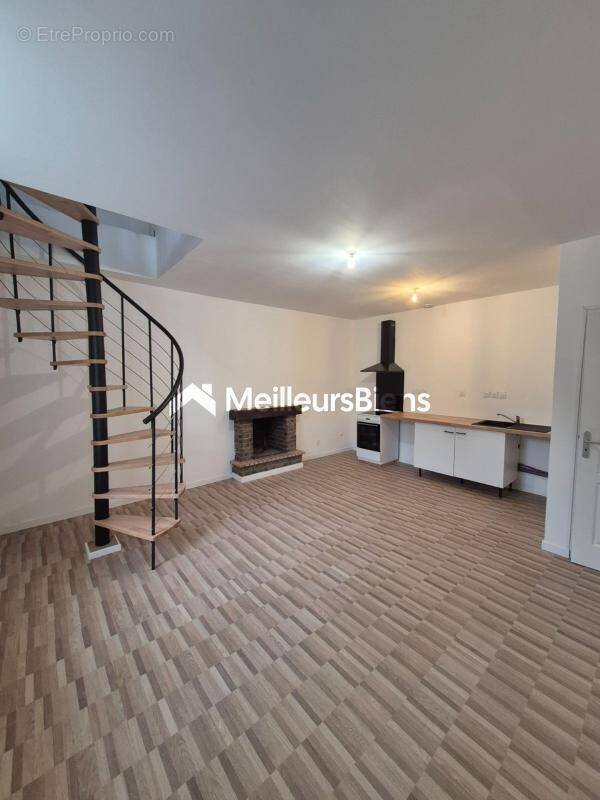 Appartement à DERVAL