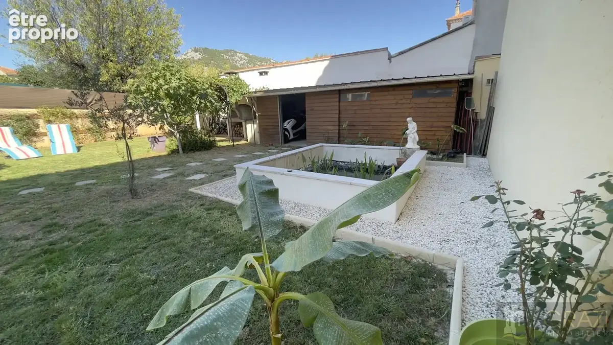 charmante maison de 6 pièces, offrant 111 m2 d’espace de vie idéal pour votre famille ! - photo 3