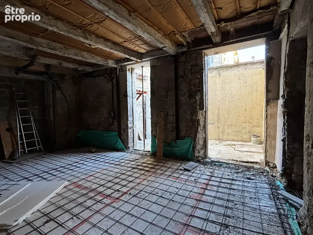 T1 de 36 m2 avec cour privative - photo 3