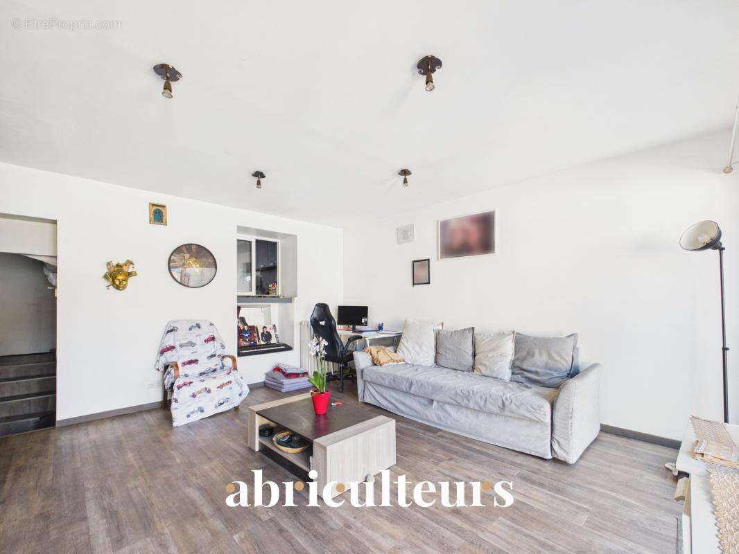 Maison de 6 pièces 140 m² en secteur résidentiel en vente à Argenteuil (95100) - photo 4