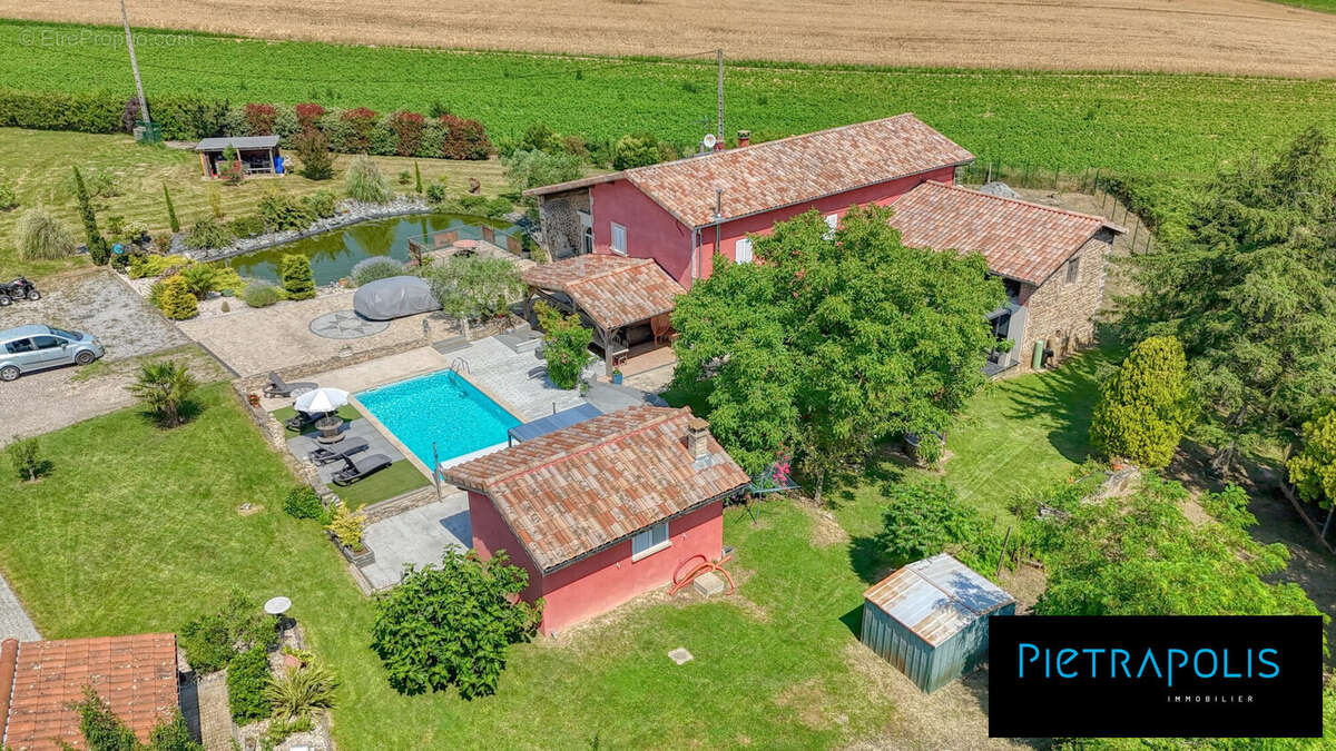 Maison à TUPIN-ET-SEMONS