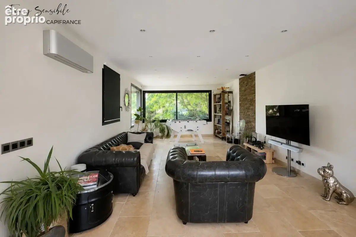 Maison 185 m² + annexe – piscine / pool house – terrain 1200 m² - village à pied - photo 11