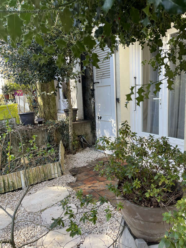 Maison à FEYTIAT