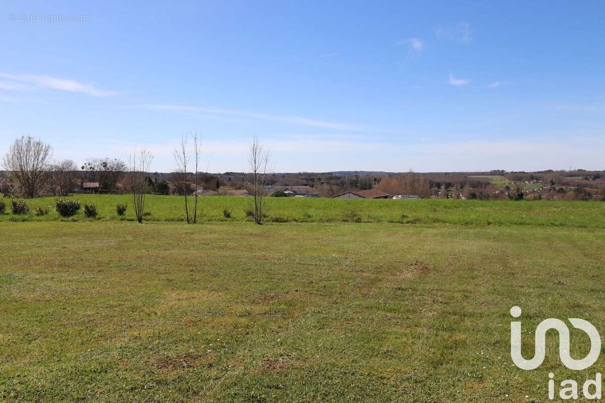 Photo 9 - Maison à MONTGUYON