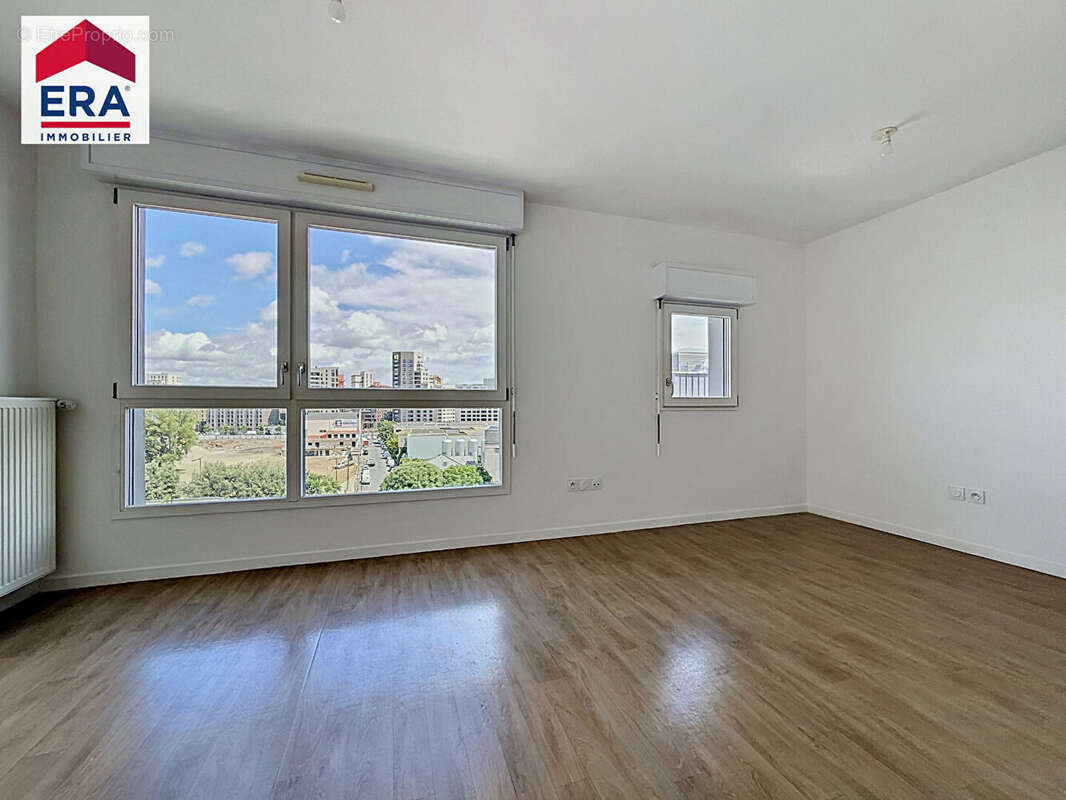 Appartement à IVRY-SUR-SEINE