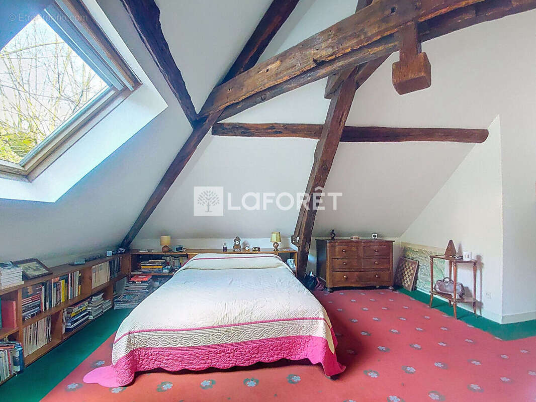 Maison à VAUX-SUR-SEINE