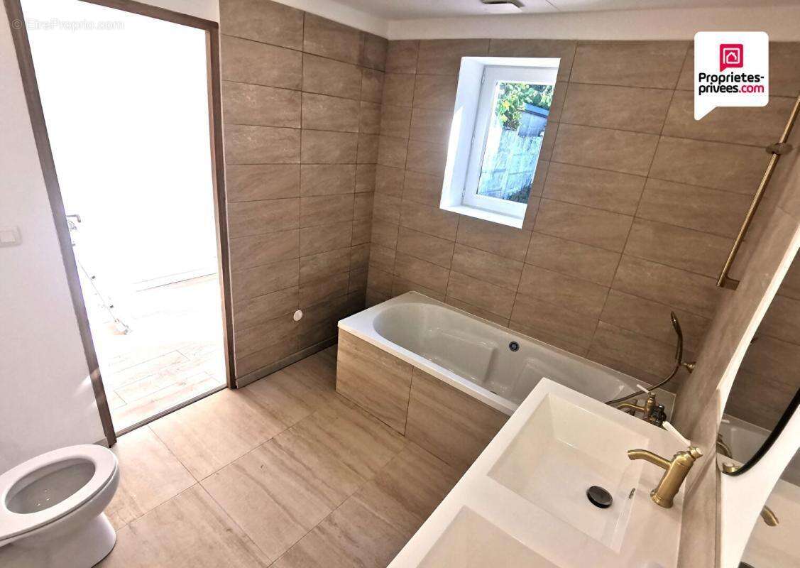 Maison Rénovée 92 m2 - La Madeleine - 3 Chambres - Jardin - photo 8
