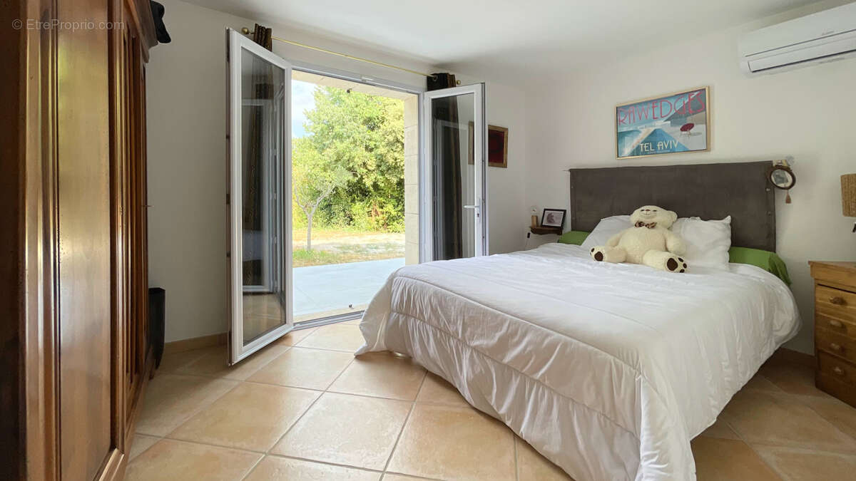 Élégante bastide provençale rénovée, à 20 minutes d'Uzès et de Nîmes - photo 12
