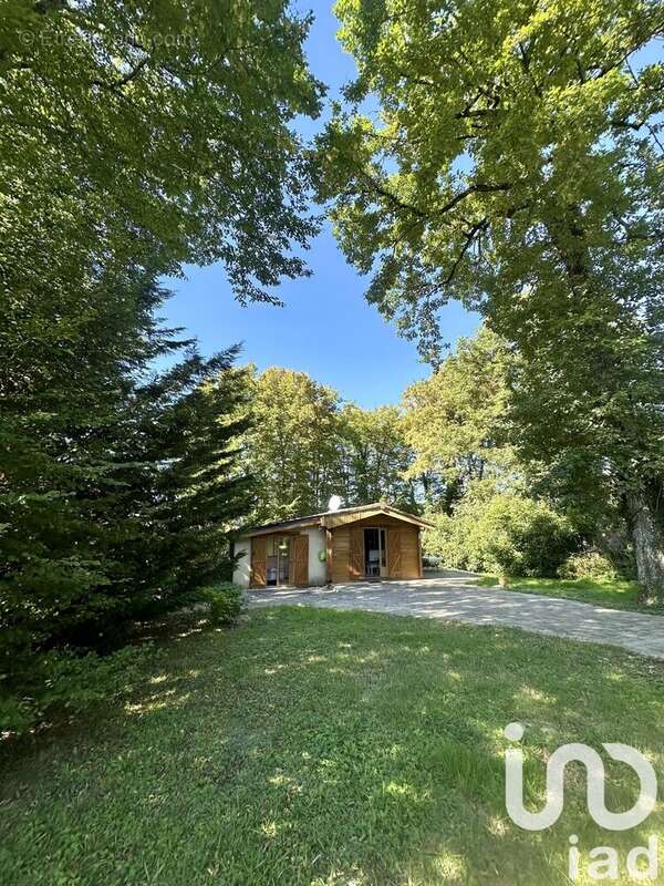 Photo 2 - Maison à BAZOCHES-SUR-LE-BETZ