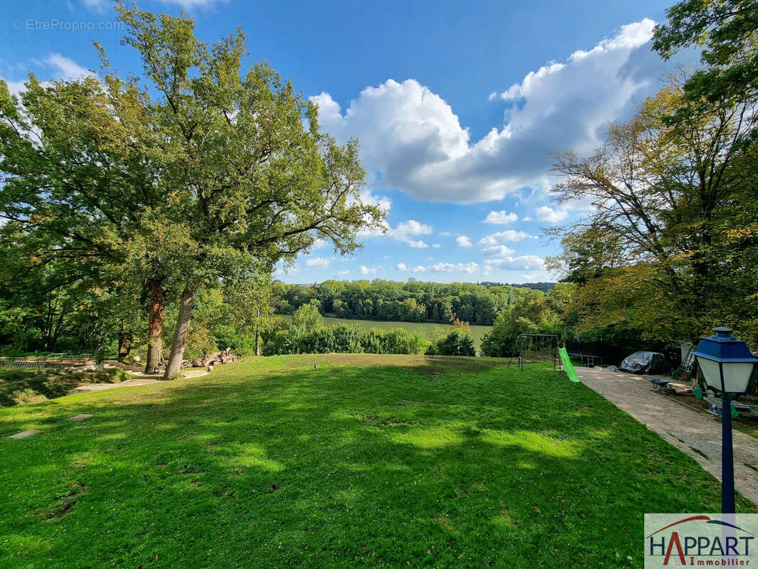 Maison à BOISSETTES