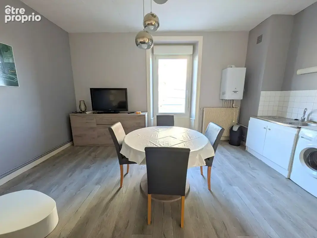 FOUGERES - Immeuble de rapport - 7 logements - 300 m² - photo 11