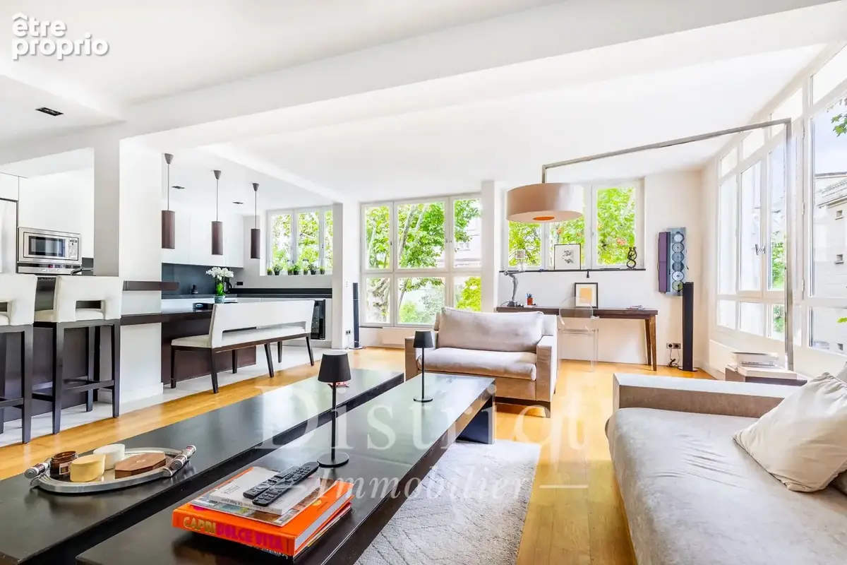 EXCLUSIVITÉ – Neuilly-sur-Seine – Appartement familial de 174 m² - photo 2
