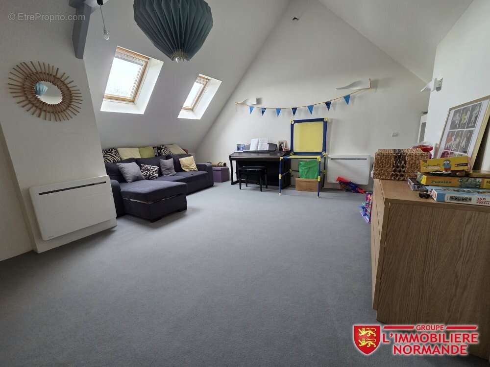 Maison à PONT-DE-L&#039;ARCHE