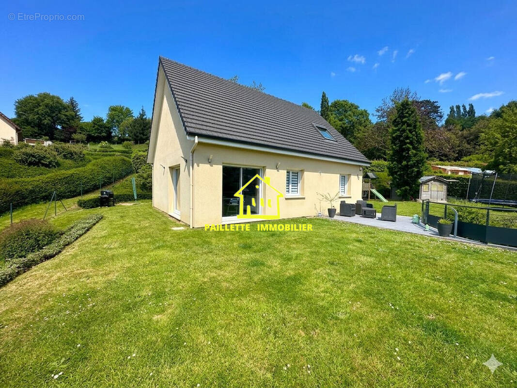 Maison à MONTIVILLIERS