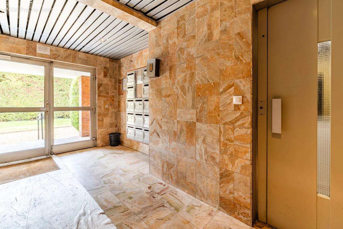 Appartement à EPINAY-SUR-SEINE