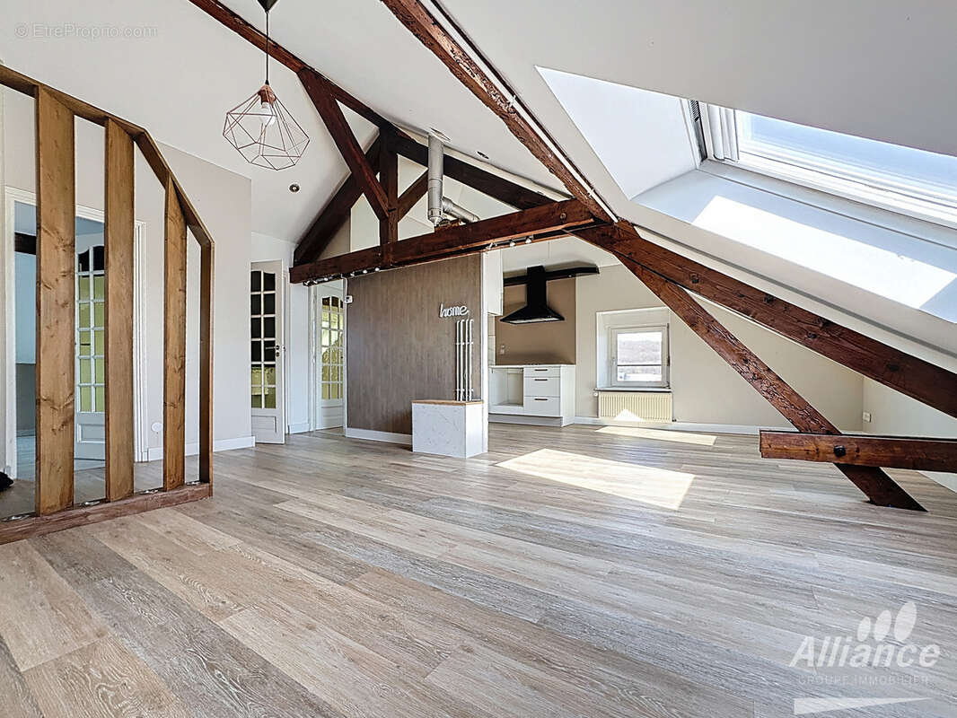 Appartement à VALDOIE