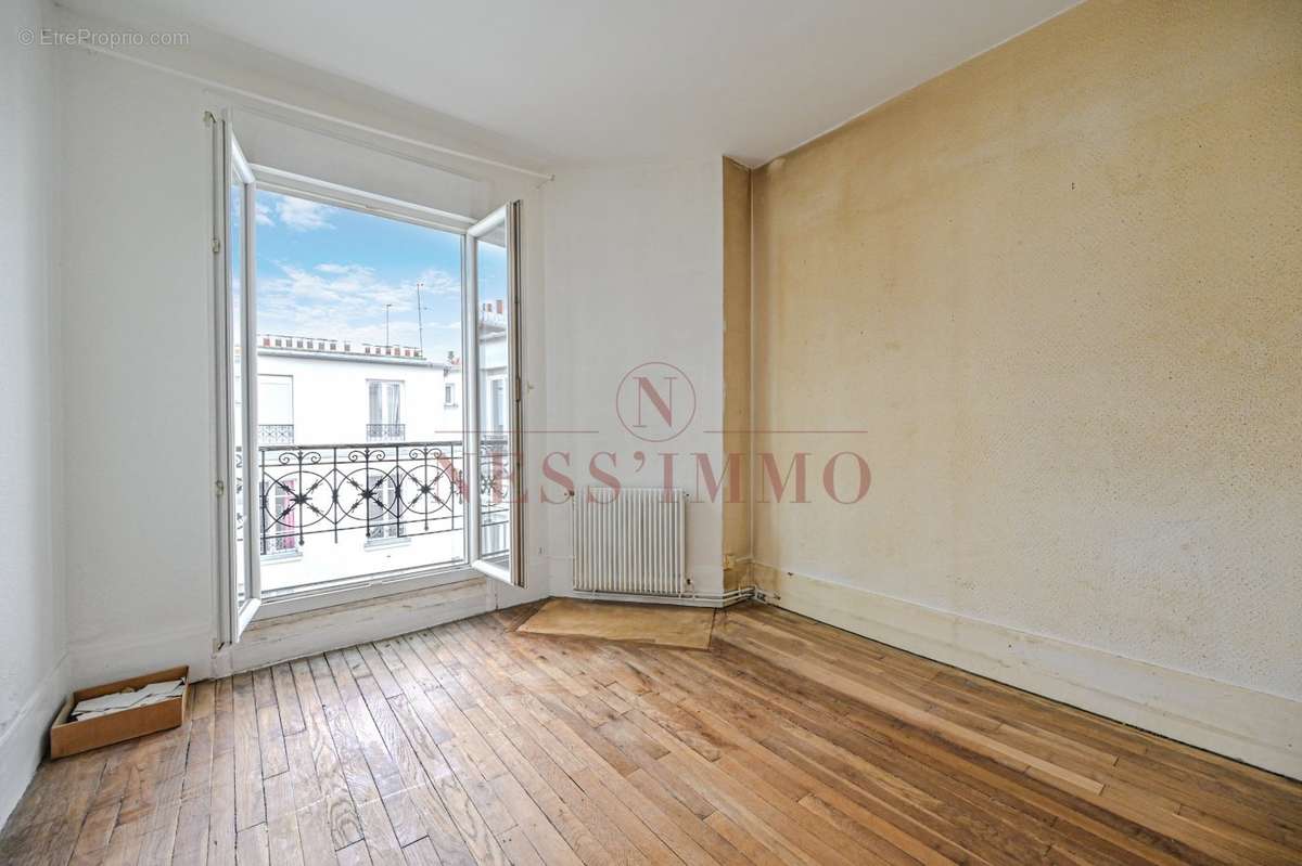 Appartement à PARIS-19E