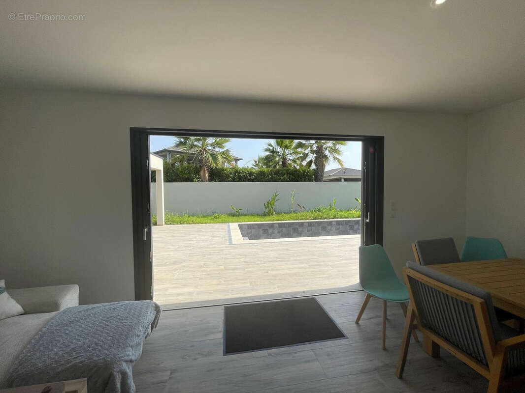 Vente de Villas Neuves de Type T4 en VEFA à Venzolasca - photo 4