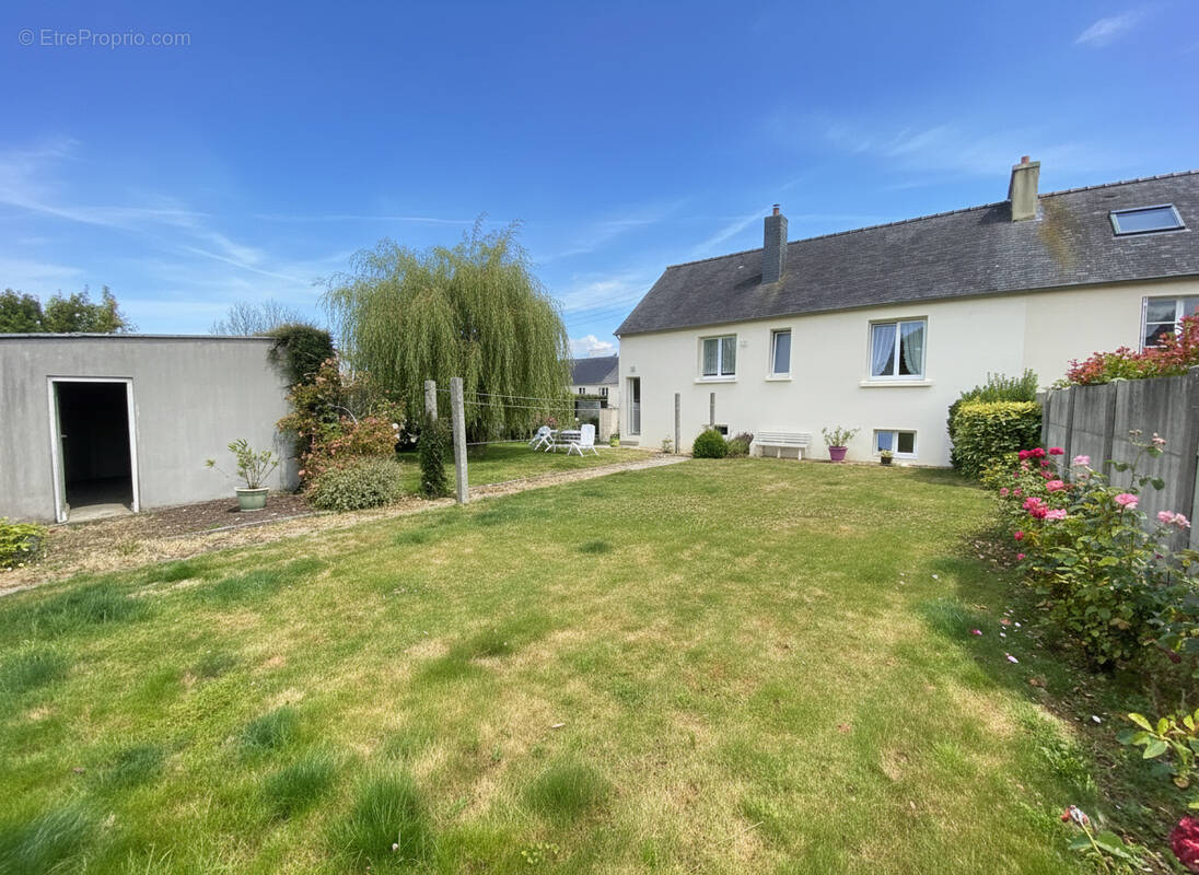 Maison à LANDIVISIAU