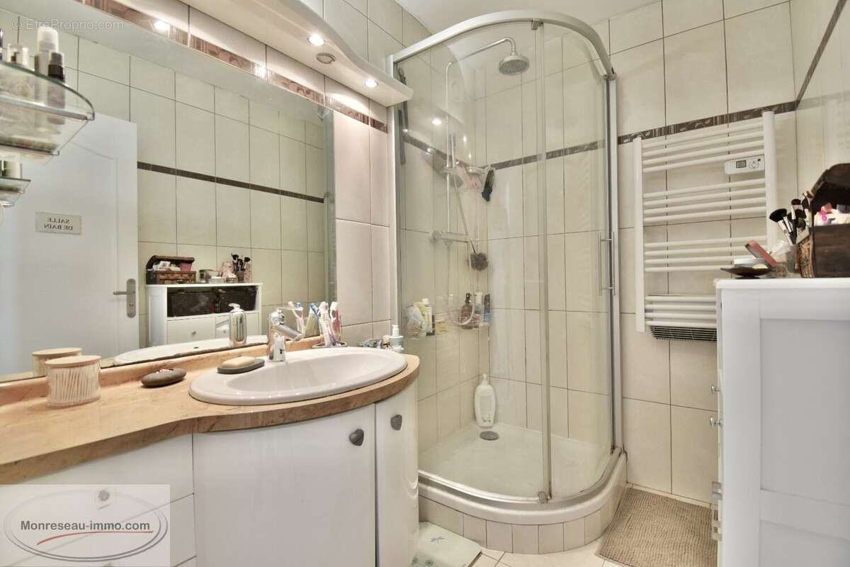 Appartement à LE CANNET