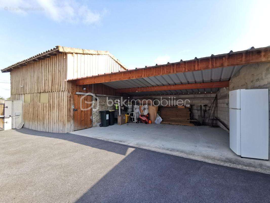 Grande propriété au calme, 8 pièces, 192 m² Habitables, à 45 minutes des plages ! - photo 5