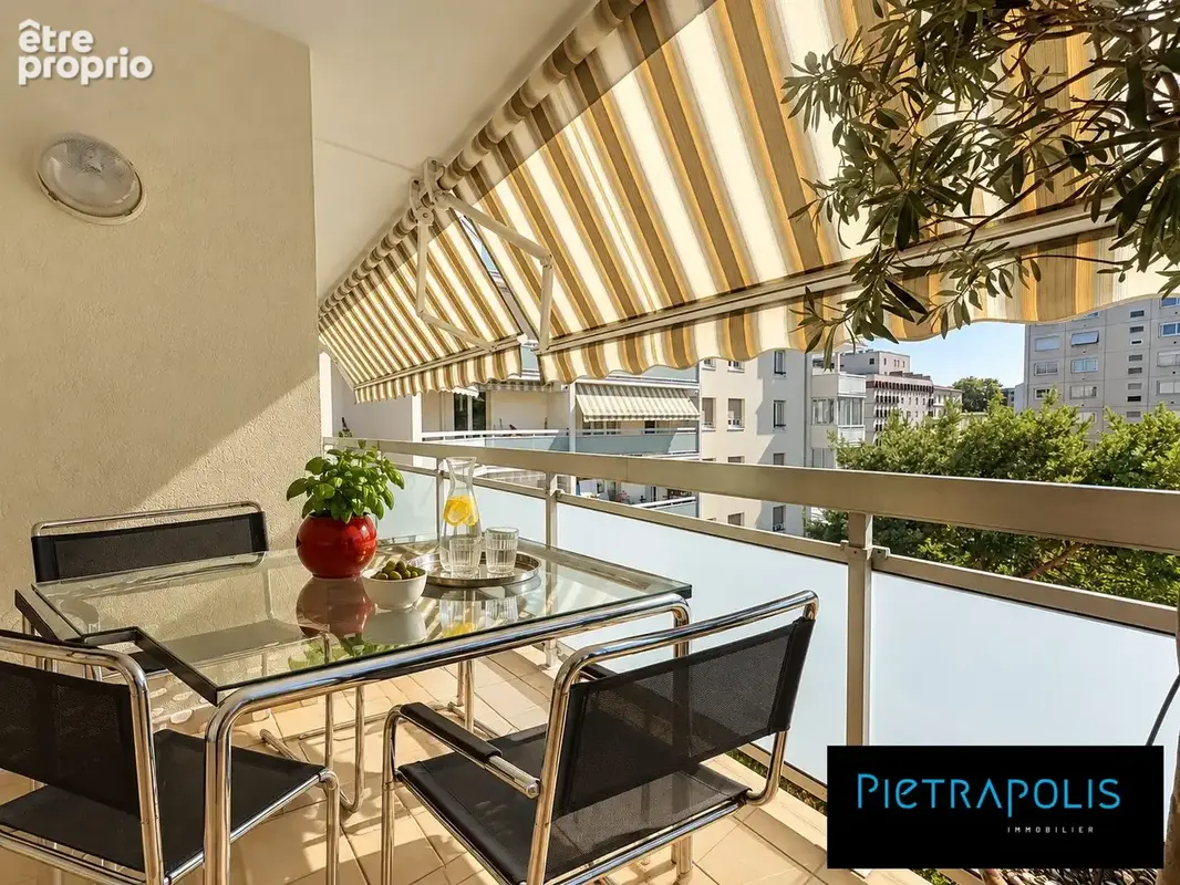Appartement 4 pièces 83 m² à vendre à Lyon-7e (69007) - photo 2