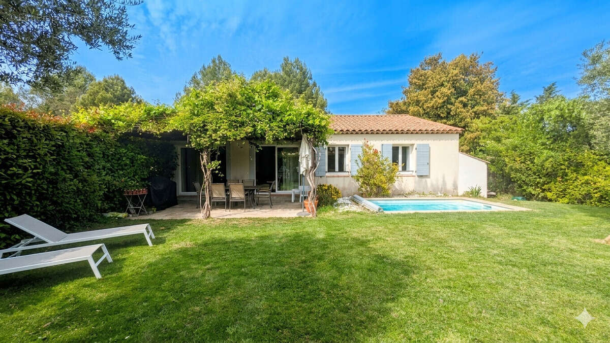 Maison à LAURIS