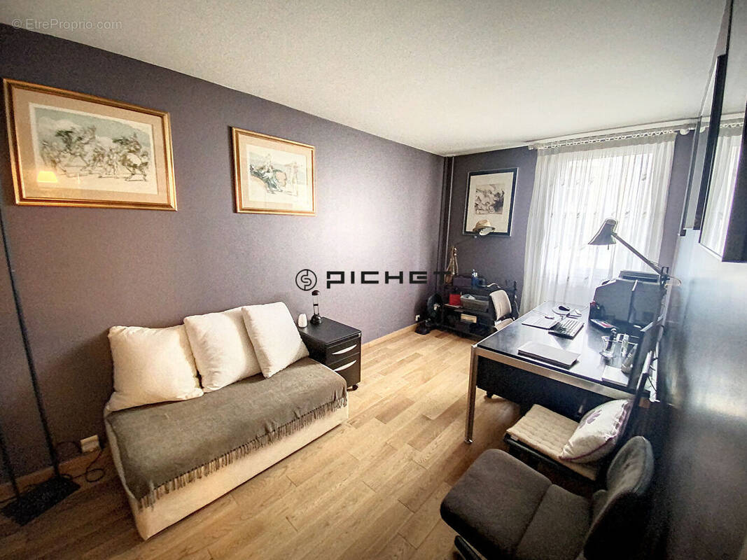 Appartement à SAINT-DENIS