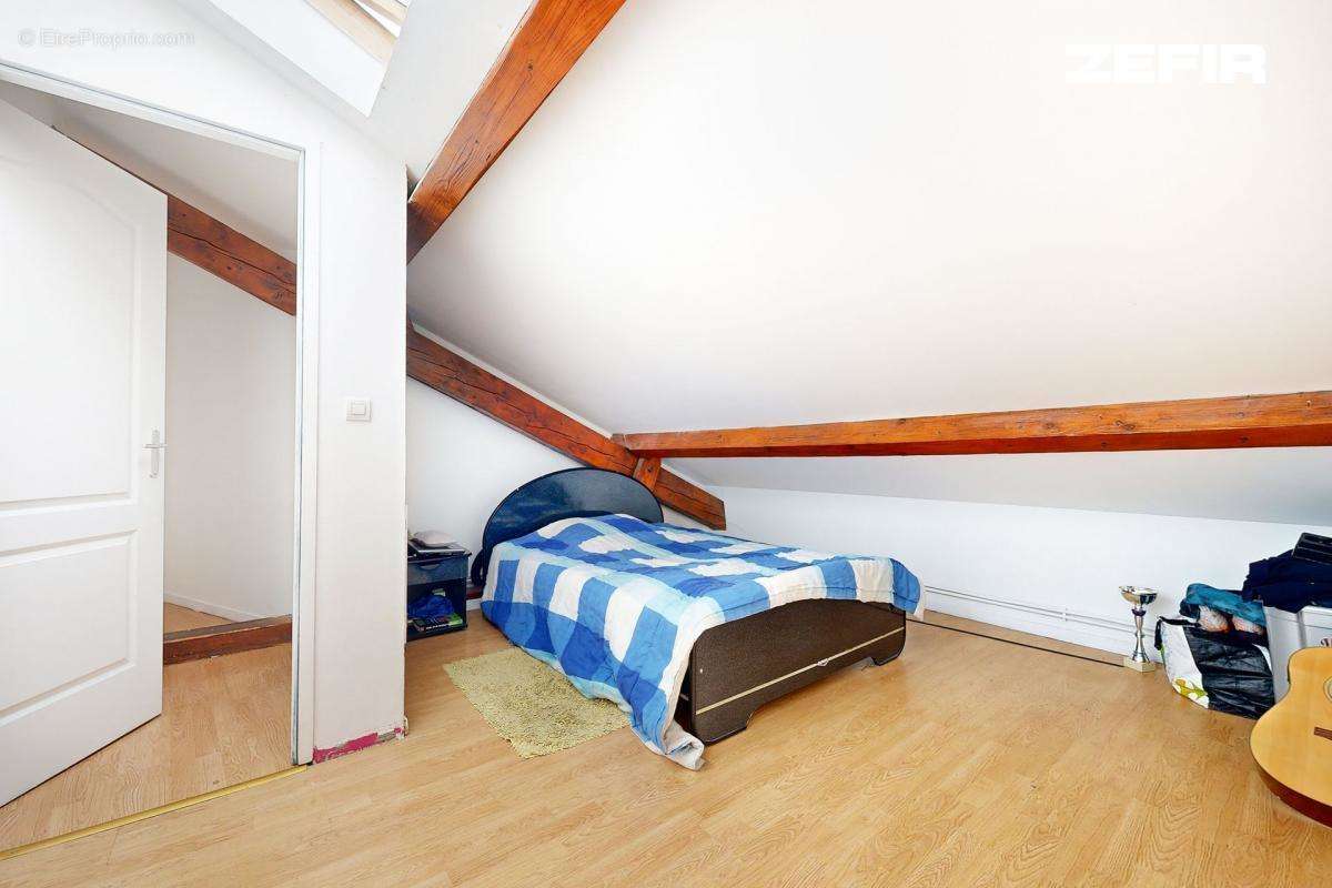 Maison à ROUSSILLON