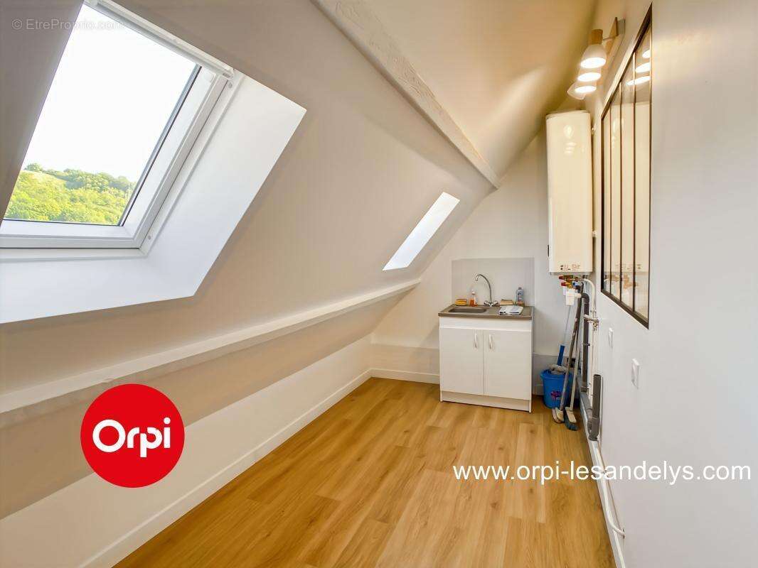 Les Andelys Centre-Ville – Superbe loft de caractère de 170 m² - photo 7