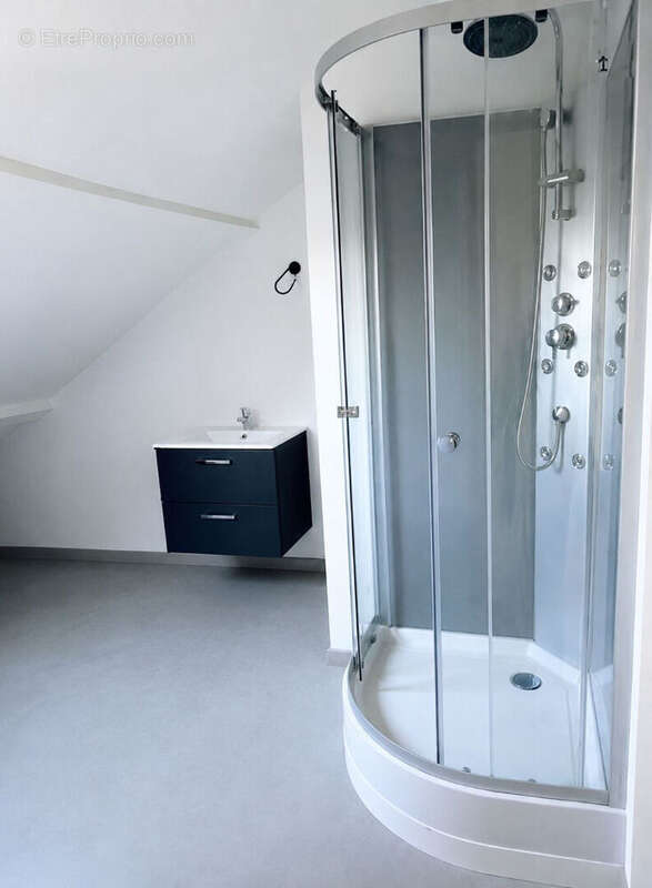 Immeuble de rapport en monopropriété - Situé à proximité du campus NEOMA - photo 9