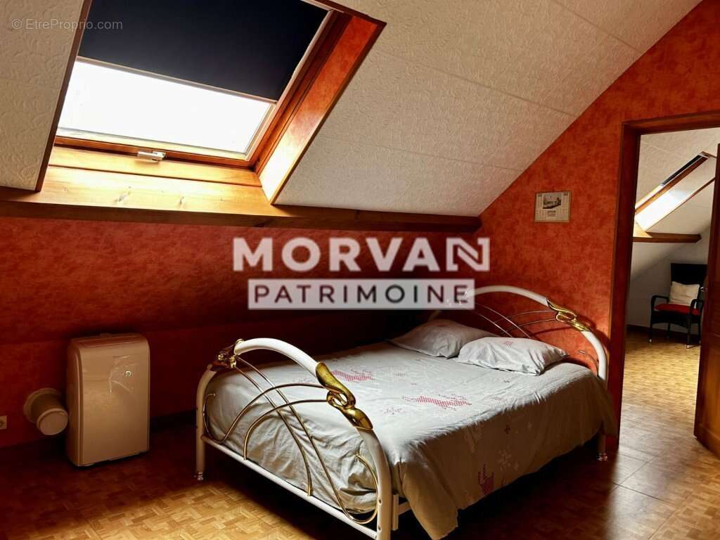 Maison à SAINT-SAULGE