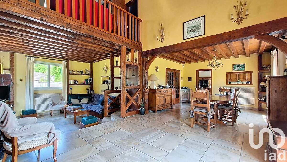 Maison 205 m² à Villemer  - photo 9