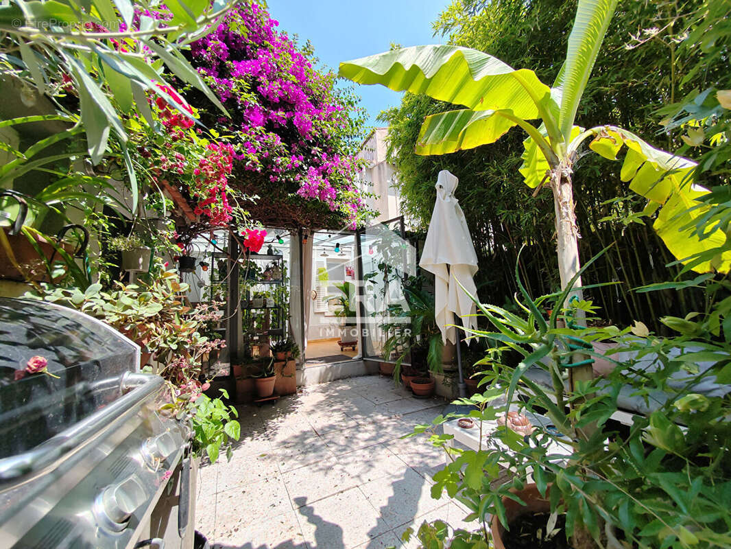 Maison à MARSEILLE-5E