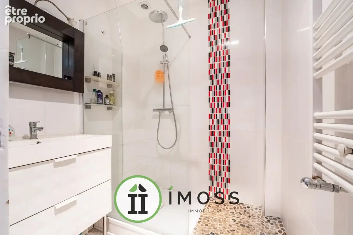 Appartement 2 pièces 45 m² à vendre à Paris-18e (75018) - photo 9