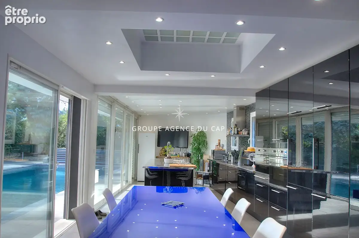 Villa saint raphael valescure 279m² avec piscine  proche des golfs - photo 3