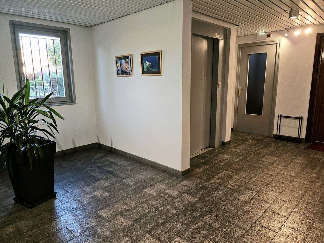 Appartement à LE PEAGE-DE-ROUSSILLON