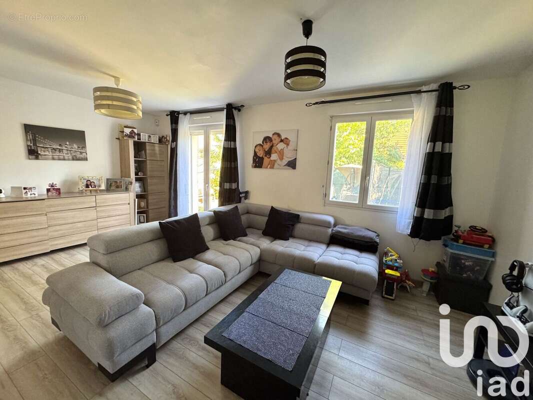 Photo 4 - Maison à MAURECOURT