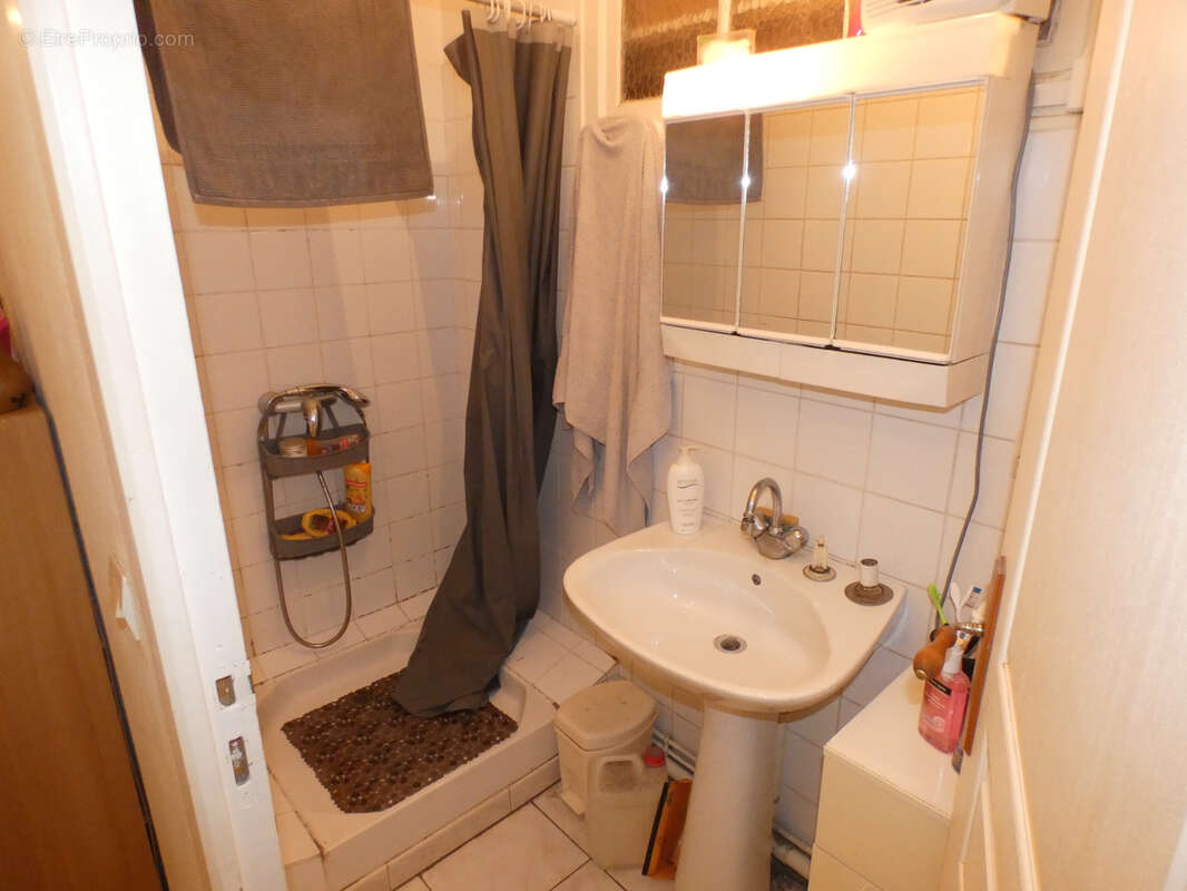 Appartement à BRIENON-SUR-ARMANCON