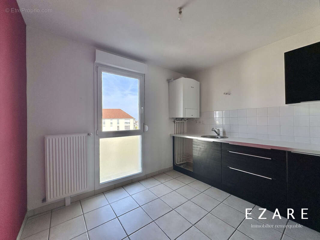 Appartement à CHEVIGNY-SAINT-SAUVEUR