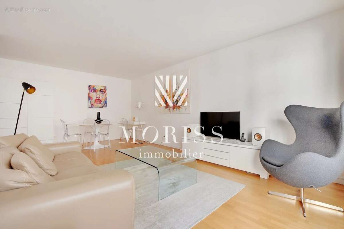 Appartement à LEVALLOIS-PERRET