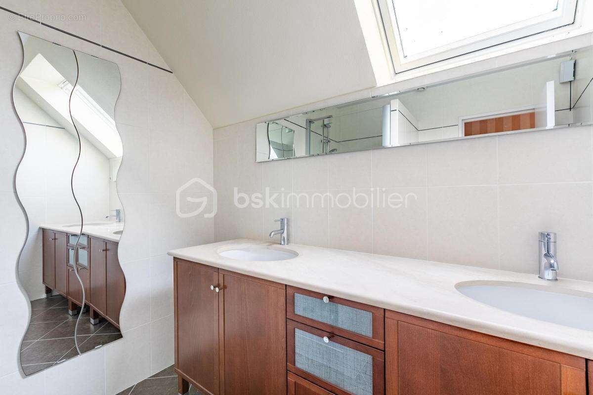 Maison à SAINT-WITZ