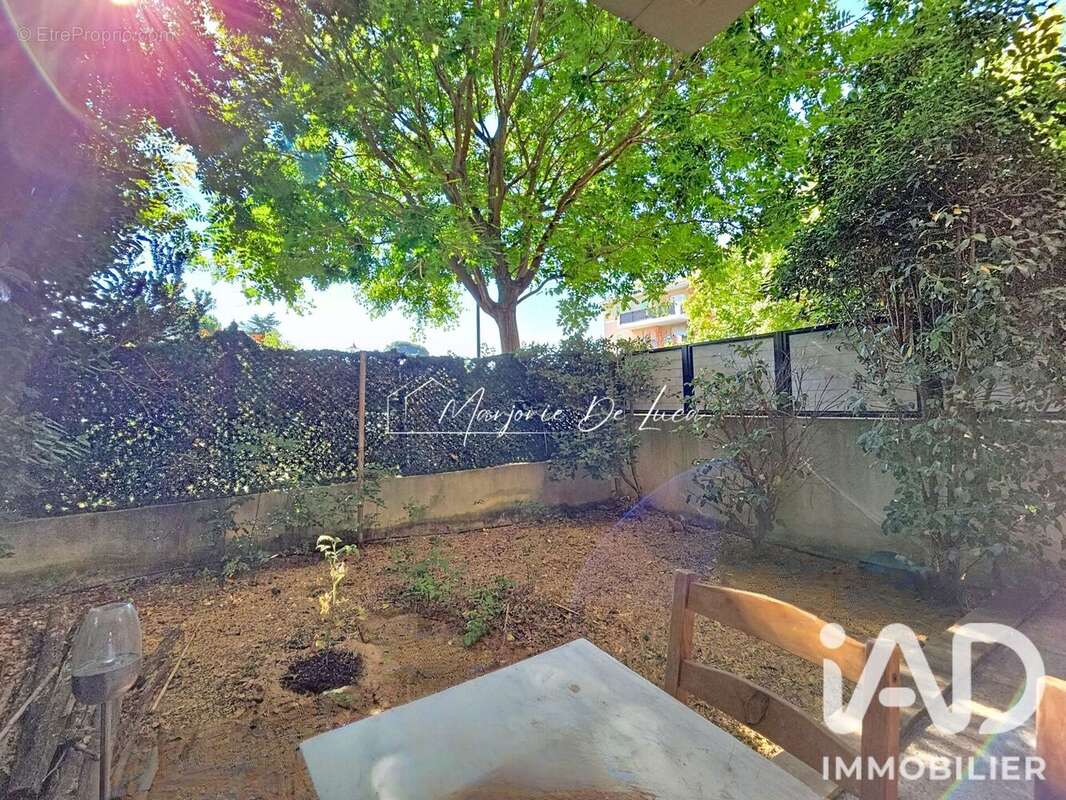 Photo 2 - Appartement à PLAN-DE-CUQUES