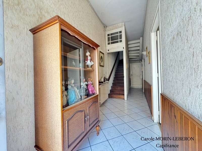 Maison en pierre à rénover, 3 chambres, garage et cour - photo 5