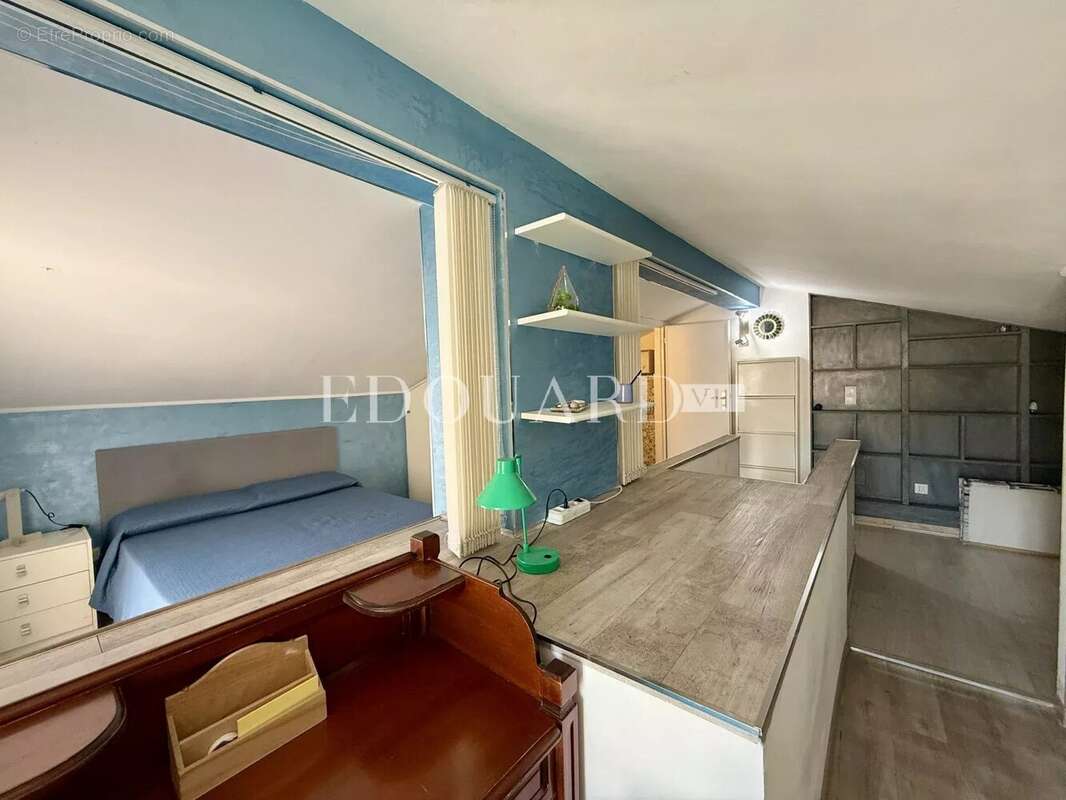 Appartement à ROQUEBRUNE-CAP-MARTIN