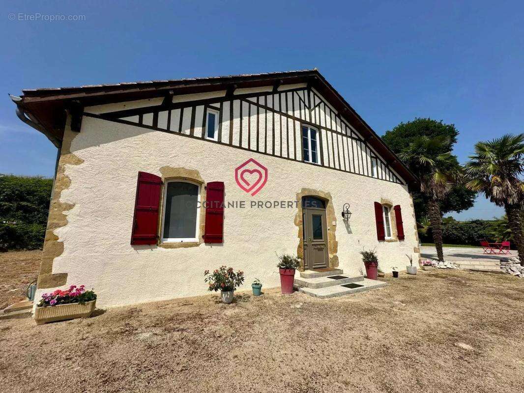 Belle maison 3 chambres avec piscine à Projan - photo 17