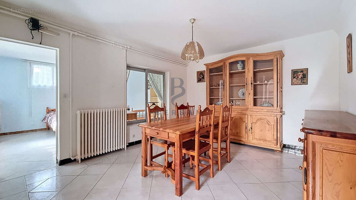 Maison à FREJUS